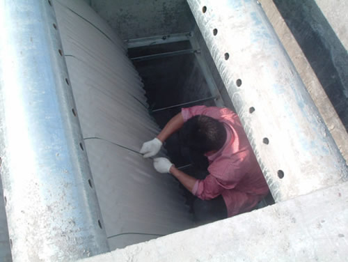 沉淀池蜂窝斜管安装程序